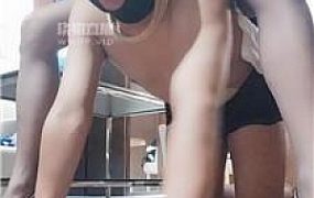 【米小糖】骑马狗爬-黑丝高跟踩踏 bf55531