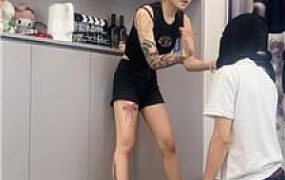 【白鹭】坐脸窒息-小白鞋黄色棉袜气味辱 bf55275