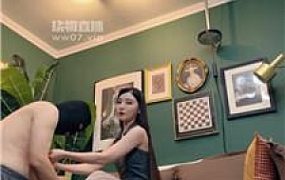 【领主】连环抽耳光-手捂窒息-长靴白丝踩虐 bf55278