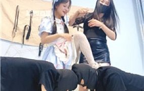 【甜桃】母女双S虐双奴【双视角版】 bf55203