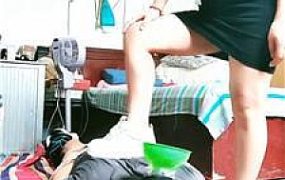 【沐颜】小白鞋女主-强制灌晨尿 JS250629-22