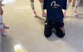 【深情】3S素人主-白袜塞嘴暴力踢踹 bf55035