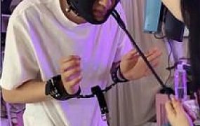 【幻爱公主殿下】轮流舔姐妹花的脚丫【续集】 JS250626-27