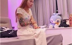 【白鹭】坐脸窒息-踢裆-白袜插嘴 bf57085