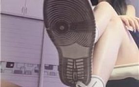 【甜恬】堆堆白袜羞辱骚贱奴 JS250904-9