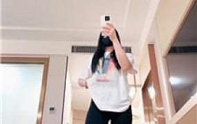 【妮蔻】长靴捂白袜辱-深喉-舔闻内裤 JS250827-8