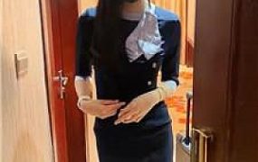【佳佳】制服诱惑-空姐下班后 bf56880