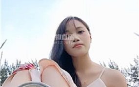 【诗诗】户外露出挑战    250822-25