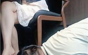 【刑狗】揪耳朵-桌底视角-喂食场 JS250815-35