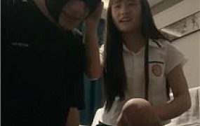 【女生也能很暴力】学生兼职按摩技师做S bf56549