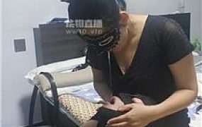 【曼婷】抽耳光-品尝臭脚丫 JS250814-34