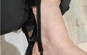 【灵竹】高跟玉足玩舔狗 JS250913-30