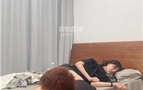 【腿腿】伺候主子起床约会【双视角版】 bf58330