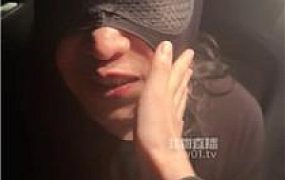 【素人挖掘机】黑丝美腿车内调奴 JS251010-30