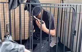 【77夫妻】圈养狗笼-踩踏喂食[上] JS251007-1