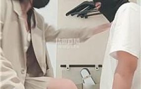 【Thegirls】长靴白袜连环踢裆踩踏 JS251004-9