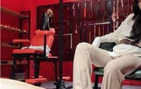 【白鸽老师】白领S高跟碾压踩 bf57889