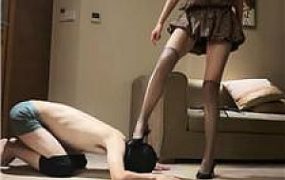 【星航】高跟+小白鞋美腿虐杀 bf57808