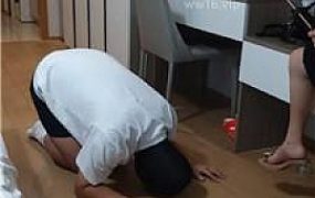 【芝芝女王】舔干净脚有赏赐 JS250927-40