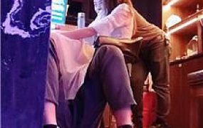 【思慕酒馆】酒吧前台无意识踩脚垫 JS250921-23