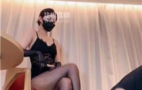 【曼伊】御姐S黑丝虐杀 JS250914-44