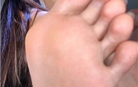 【绝美兔】爬进来羞辱    250912-13