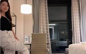 【帝都女神】胯下羞辱-玉足碾压踩 JS251020-10