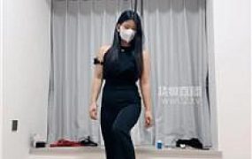 【莎莎】挑战鞭打滴蜡耳光不停【双视角版】 JS251017-24