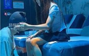 【白鹭】给钱让按摩小妹用白袜玩我 bf58410