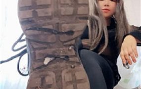 【琪主】瑜伽裤白棉袜羞辱    251016-17