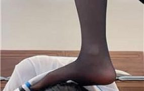 【小云】酸臭黑丝玩虐母狗 JS251017-5