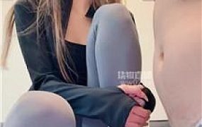 【楚楚】瑜伽裤女神处刑教练狗 bf58625