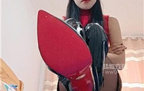 【诗诗】靴子乳母贡比骚妈    251104-20