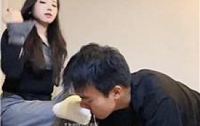 【毛绒月亮】品尝超臭白棉袜 JS251013-27