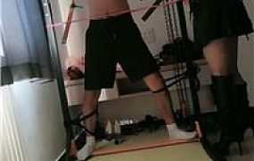 【安心】吊绑重度虐打 JS251012-24