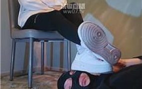 【闪闪】脏鞋白袜玩家奴 JS251123-35