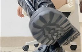 【敢敢】洗脑炸干贡畜    251115-6