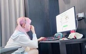 【玉子sama】网瘾少女的脚垫 bf59507