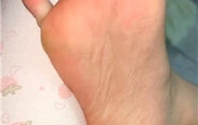 【不甜】裸足羞辱    251128-4