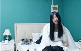 【小梦】乖巧女孩S-长靴捂白袜辱 JS251217-26