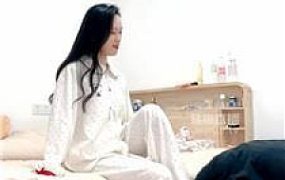 【绵绵】圈养奴伺候起床【双视角版】 JS251214-1