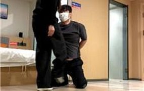 【萱萱子】骑马掐乳踩踏- 脏鞋棉袜辱 JS251221-5
