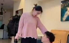 【潘妮女王】弟弟是个M非要求虐