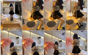 后手观音荡秋千